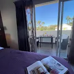 Luxury, Boutique Two-bedroom Modern Townhouse With Golf Views *