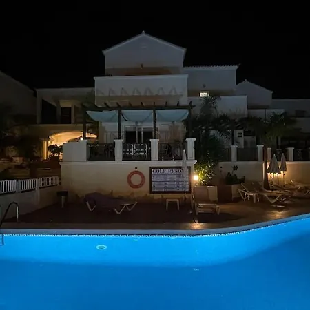 Villa Luxury, Boutique Two-bedroom Modern Townhouse With Golf Views