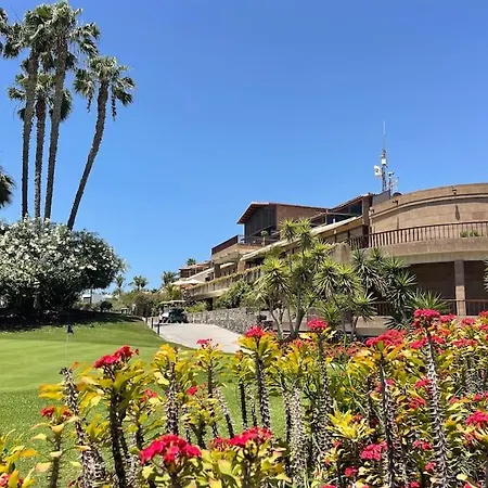Villa Luxury, Boutique Two-bedroom Modern Townhouse With Golf Views Arona (Tenerife)