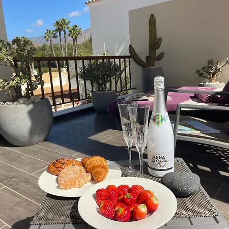 Villa Luxury, Boutique Two-bedroom Modern Townhouse With Golf Views Arona (Tenerife)